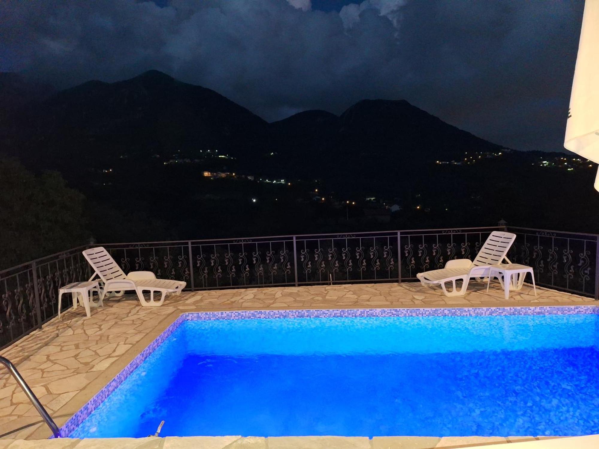 Apartmani Dumezic บาร์ ภายนอก รูปภาพ